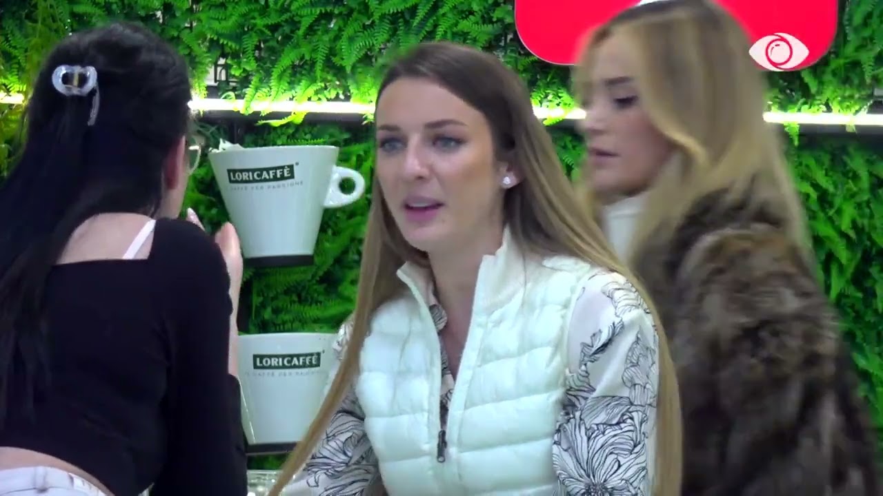 Po luan me ndjenjat e tua/ Juela-Stelinës: Duhet të jesh më e saktë