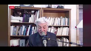 Maman chantait les feuilles Lyrics English Translation