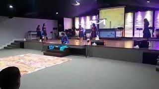 Danza Fill Me Up Tasha Cobbs / Vestimentas True Worship