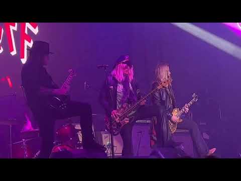 Enuff Z’Nuff Live: Jet April 20 2023 Des Plaines IL opening for Joe Perry Project.