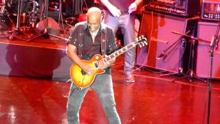 Sammy Hagar and The Circle - Poundcake