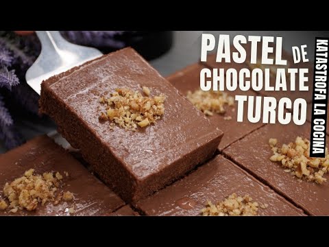 Easy and Moist Turkish Chocolate Cake