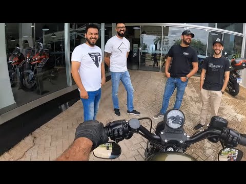 Iron 883: Desfrutando da liberdade que só uma moto pode oferecer