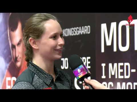 Sophie Walløe interviewes af Skole OL elever