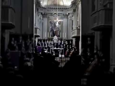 Corale Su Ali d'Aquila Donna della Speranza