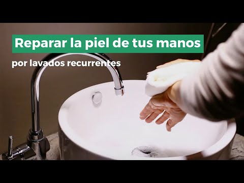 Cómo reparar la piel de las manos por higiene excesiva