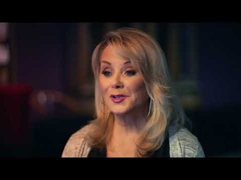 Demi Lovato - Simply Complicated belgeseli Türkçe Çeviri 1