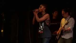 Res performing Sittin&#39; Back at S.O.B.&#39;s Oct 2013