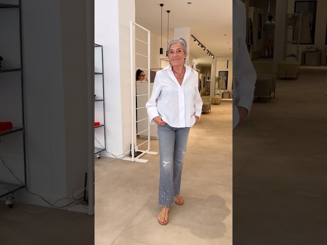Vídeo relacionado con XYYYHTL Uniforme Sanitario Mujer Elastico Estampado 2PC Camisas para trabajos +Pantalones para trabajos sanitarios