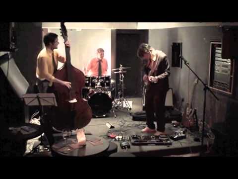 KLIMA KALIMA - 120kg on a waterslide