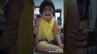 Download lagu Syafira tiktok mp3