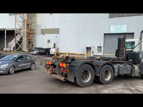 2009 Daf CF 85-410 8x4 Multilift Hook Loader, Entered into Auction