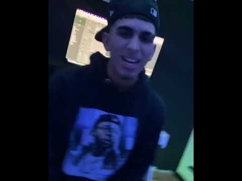 @yamyr.official - "Siempre estoy ready" (Freemode)