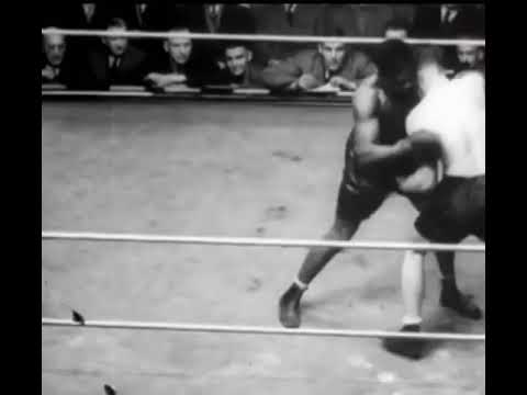 Ambrose Palmer vs Deacon Leo Kelly