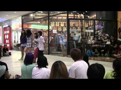 120817 KPOP Dance Off Vol 25: Hyuna - Change