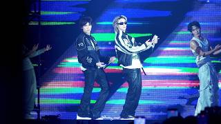 Download lagu [4K] 260711 세븐틴 VERNON THE8 [V8] LIVE - Friend & rat race [Fullcam] mp3