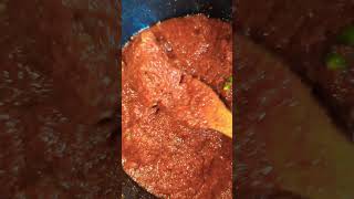 What will u eat with this Chicken stew 😋#pullupyoshorts #discovermyafrica #shortsafrica #chickenstew