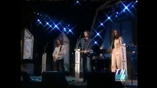 The Warren Brothers ft. Sara Evans | That's The Beat Of A Heart (live @ grand ole opry)