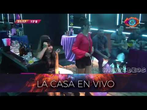 #GH 2016 Fiesta Lunes 11/07 - El beso de Ivana con Mauricio