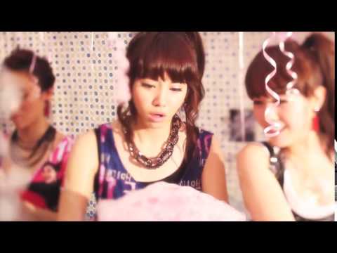 Yumin (yura and Minah) - when someone ruins your bubble balloon