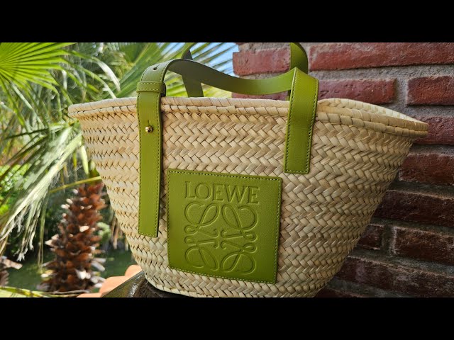 Vídeo relacionado con Xoppia - Organizador de bolsas compatible con Loewe Classic Raffia, bolsa de fieltro, para bolso de mano para mujer (estilo B, pequeño)