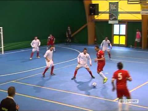 Calcio a 5 - A2: Loreto - Modugno 9 - 1