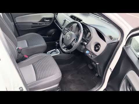 Toyota Yaris 1.5 Hybrid Luna 5dr - Image 2