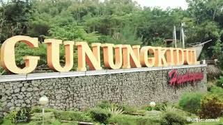 preview picture of video 'Travelling Yogyakarta Pantai Sedahan'