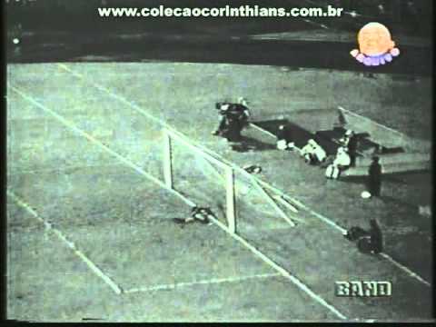Corinthians 0 x 3 Portuguesa - 26 / 05 / 1975 (Laudo Natel Tournament)