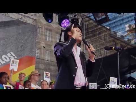 CSD München 2016 - 500 Luftballons für die Opfer von HIV und AIDS, sowie die Opfer von Orlando