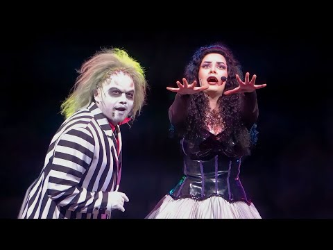 Issyブライド《USJ ユニモン》ユニバーサル・モンスター・ライブ・ロックンロール・ショー(23期)