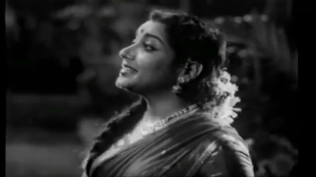 Brindhavana Vennilave Song Lyrics | Vazhkkai Oppandam Tamil | P. Leela