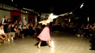 Video thumbnail for Milonga con Ana y Luis - Bailan: CORINA HERRERA & OCTAVIO FERNANDEZ. Mendoza.