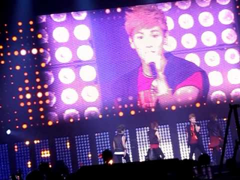 110611 SHINee - Hello live in SMTown Paris