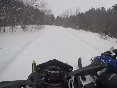 Yamaha Nytro xtx vs Polaris Assault 850