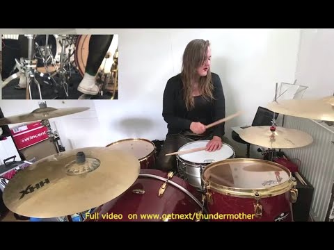 The Emlee Performs Serie - Heat Wave (Thundermother)