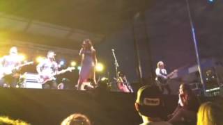 Cassadee Pope Piano OSD 2016