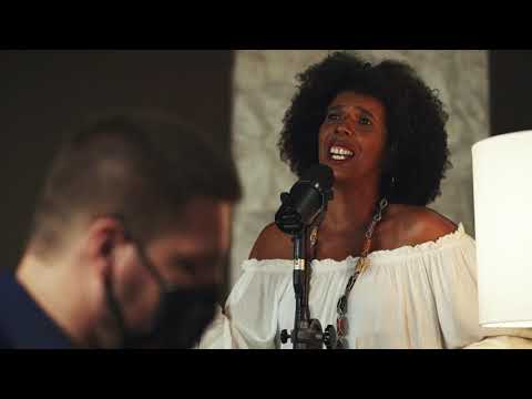 Documentário - "A origem do Fado e suas influências do Brasil"