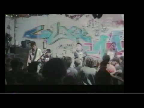 CRUCIAL SECTION DEC 31 ST 2000 924 GILMAN ST.