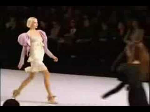 Valentino Fall/Winter 2006 - Part 2