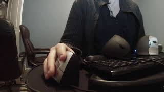 Evoluent VM4R VerticalMouse 4 Right Hand Ergonomic Mouse with Wired USB Connection (Regular Size)