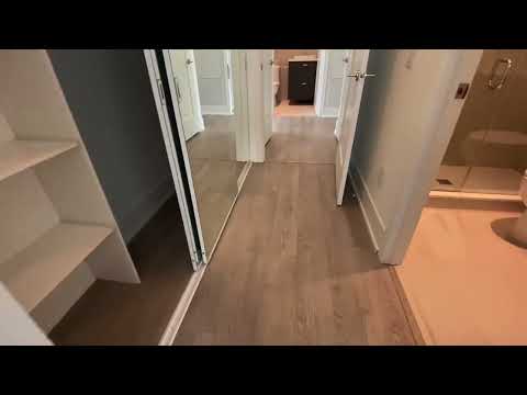 Del Condominium Rentals - The Well Suite ID 6208