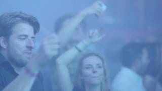 5102018 FAMOUS  Be a star all night long  trailer