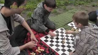 preview picture of video 'Palučiny 2011 - II. Podzimní šachové soustředění (sobota)'