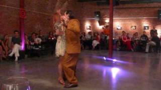 Damián Esell y Nancy Louzán en LOCA!