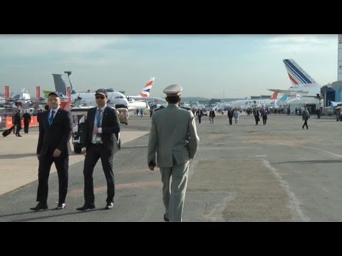 Boeing's highlights and behind the scenes at Paris Air Show 2013