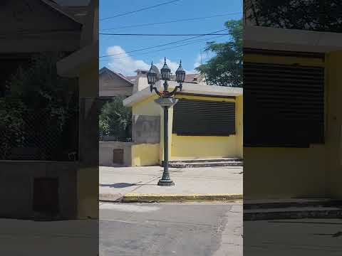 Escuela 174, Dean Funes