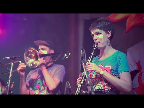 LOCA - Chico Trujillo - por LA NUBE PERCUSIÓN