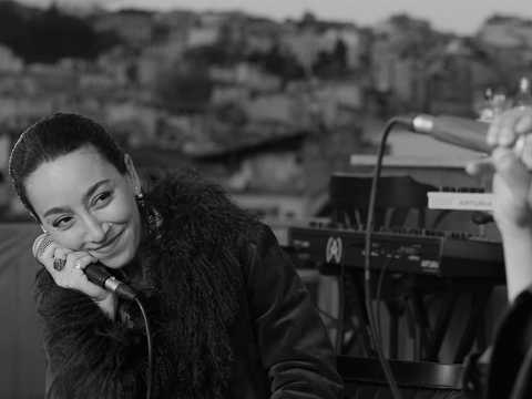 Ozbi Feat. Selin Sümbültepe - Leyla'm ( Rakılı Live 4.Seri)