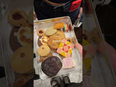 Everything I ate at the Claire Saffitz cookie swap!